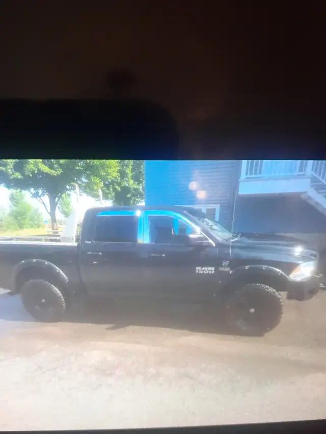 Dodge Ram 1500 2017 $13,000