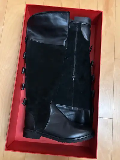 Bottes en cuir, View more