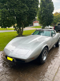 1979 Corvette, 383 Stroker, Leather, Glass tops.