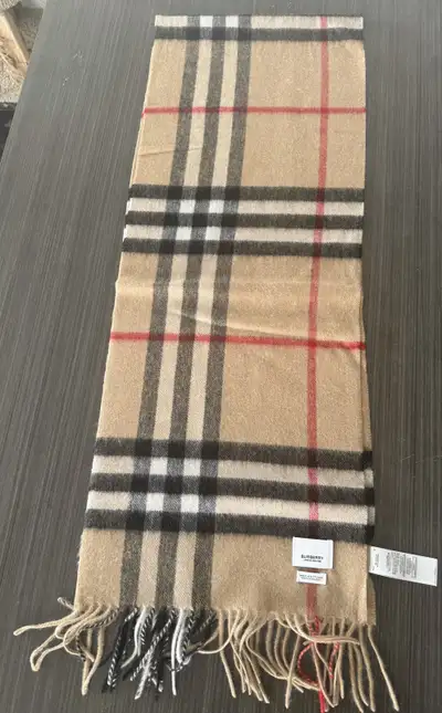 Authentic Burberry Cashmere Check Scarf 2023 Season, View more