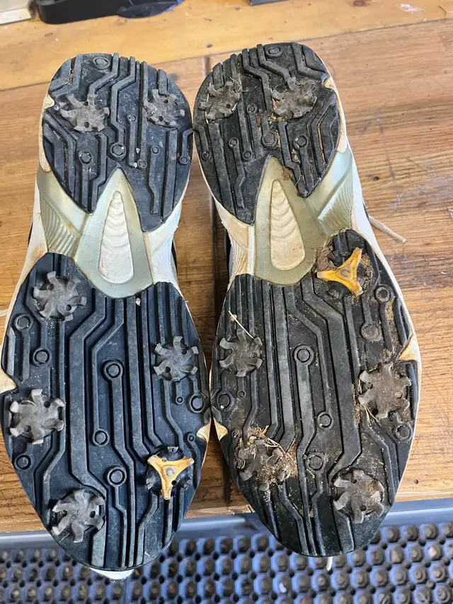 Wilson men’s golf shoes in Men's Shoes in Regina - Image 4