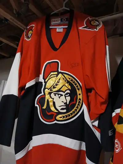 (Extra-Large) CCM Ottawa Senators Jersey, View more