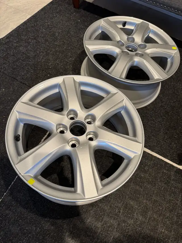 New OEM Toyota Alloy Rims 17 inch (2 available) in Other Parts & Accessories in City of Toronto - Image 6