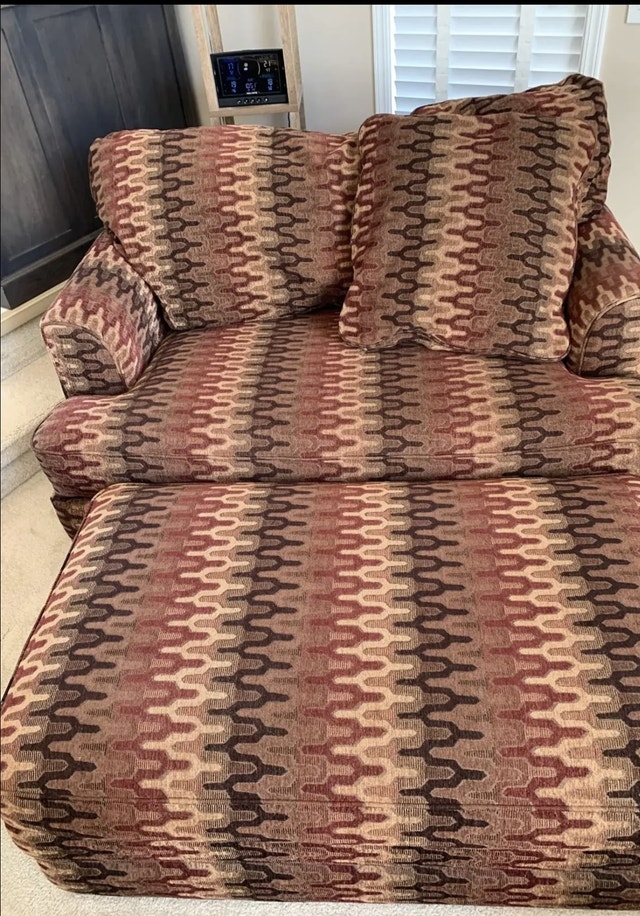 Lazyboy Chair and a Half w/storage ottoman Chairs & Recliners