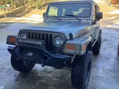 Good mechanical condition. , aftermarket lift 3-3.5 ? Smittybuilt bumpers & winch ,rock guards , Han...