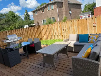 Beautiful, spacious room available in a single house in Greenboro area. Fully furnished, ready to mo...