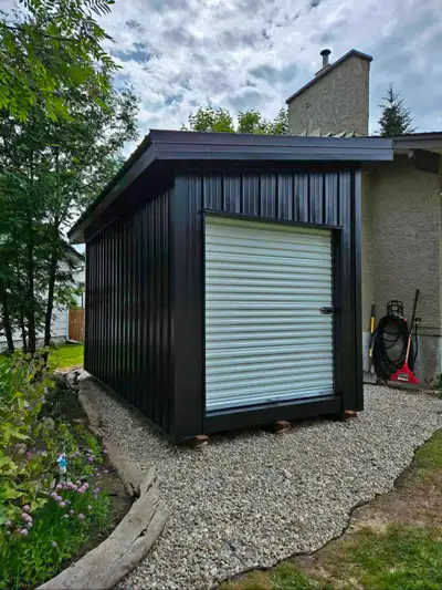 Have a look at this perfect 8x16 8x16 sitting on 3 4x6 skids, Treated 2x6 floor joist, ¾plywood, 2x4...