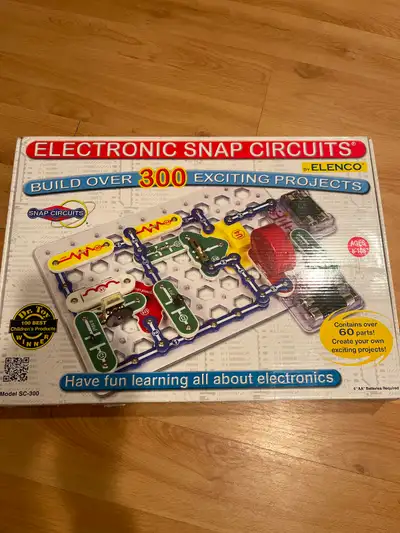 Elenco Electronic Snap CircuitsBuild over 300 Exciting Projects Age 8-108 - Like NEW Excellent Condi...