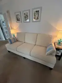Elegant Cream-coloured Sofa