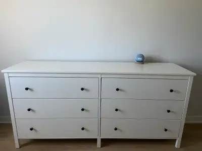 IKEA drawers 200$ Way fair tv stand 150$ Hisense tv 50inch 4K 300$ IKEA round coffe table 40$ Noma v...