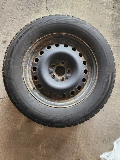 These Bridgestone Blizzak 235/65R17 winter tires are in pre-owned condition and come mounted on stee...