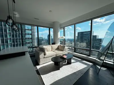 Furnished 1 Bedroom + Den Condo w/ Parking Available for Sublet