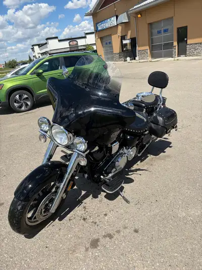 2006 Yamaha Roadstar Silverado Mightnight Less than 20,000km