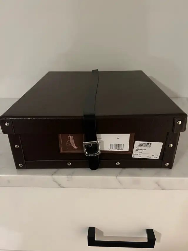 women’s Designer Shoes in Women's - Shoes in Hamilton - Image 6