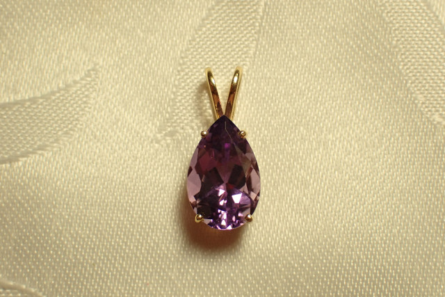 FOR SALE - Amethyst jewelry set in Jewellery & Watches in Peterborough - Image 4