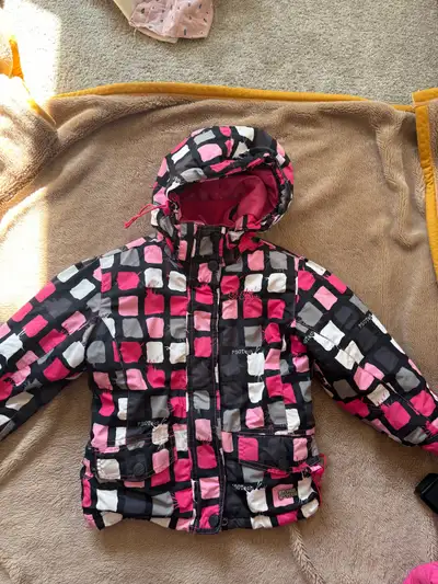 3 years old snow suit, View more