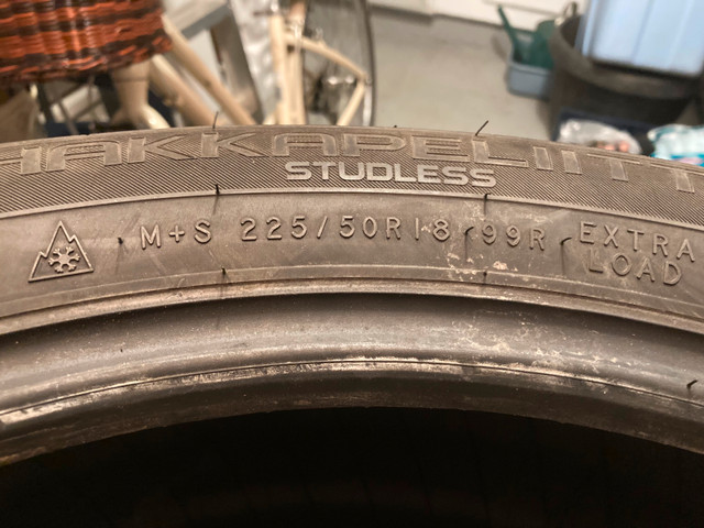 SET OF 4 LIKE NEW 18” WINTER TIRES NOKIAN HAKKA r5 in Tires & Rims in Ottawa - Image 2