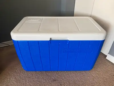 Item has been used once. Like new and super clean. Measures 24” long, 13” wide and 14”high. Photo of...