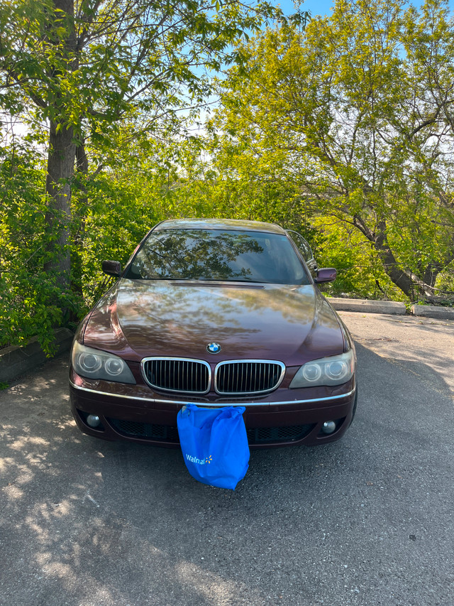 BMW 7 Series 750i for sale low milage no accident clean title in Cars & Trucks in Mississauga / Peel Region - Image 4