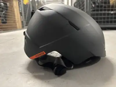 Salomon PIONEER LT ACCESS Helmet, View more