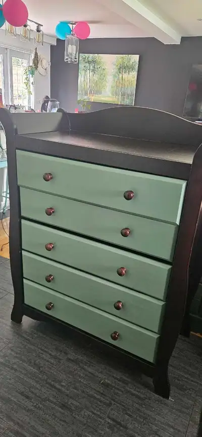 Wooden 5 drawer dresser, View more