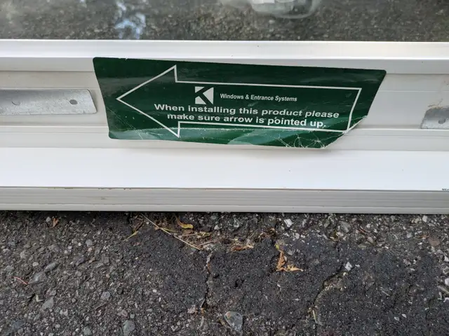 White Fixed Vinyl Window in Windows, Doors & Trim in Saint John - Image 5