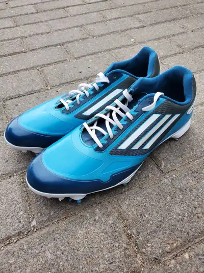 ADIDAS golf shoes size 11.5 men like new