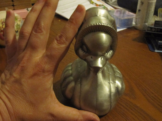 pewter piggy bank duck bank with bonnet in Home Décor & Accents in Oshawa / Durham Region - Image 2
