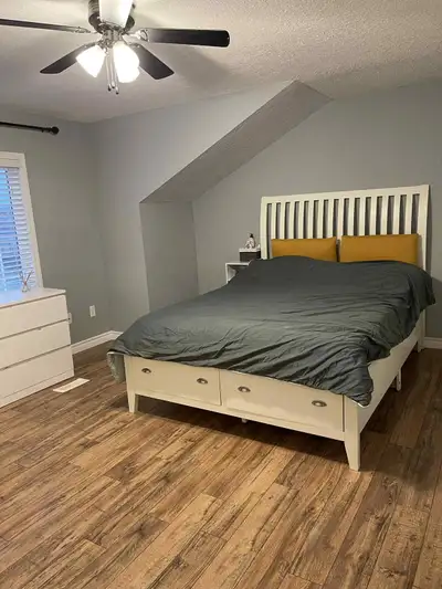 Looking for 1 single tenant to rent out 1 furnished bedroom on the main floor with 1 bathroom shared...