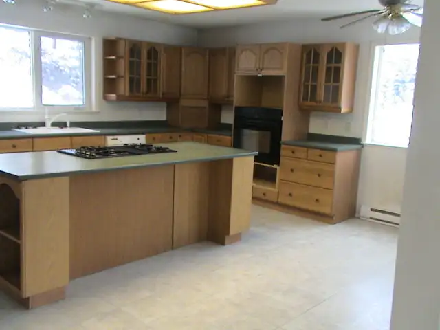House for sale in Cottonwood bc in Houses for Sale in Quesnel - Image 11