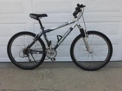 Giant Rincon SE Adult Bike. 26” wheels/tires. An expensive bike when new, supplied by Gravity Med Ha...