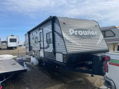 2017 Prowler 275P BHS Travel Trailer – Family-Ready Bunks Looking for a clean, spacious, and afforda...