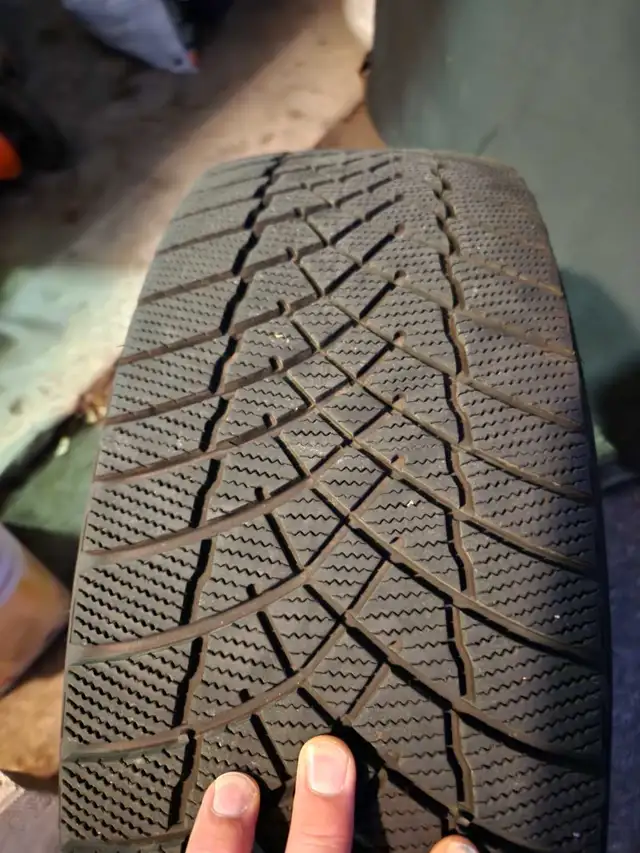 snow tires on rims in Tires & Rims in Kitchener / Waterloo - Image 2