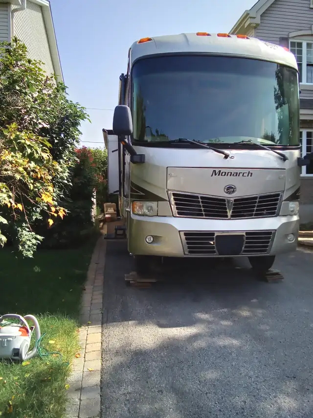 Motorise classe a a vendre in RVs & Motorhomes in Longueuil / South Shore - Image 2