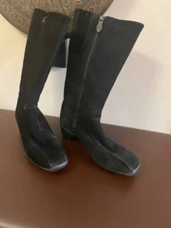 Blondo winter boots in Women's - Shoes in City of Montréal - Image 3