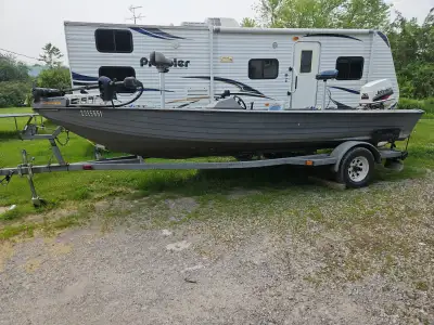 Good boat everything works well