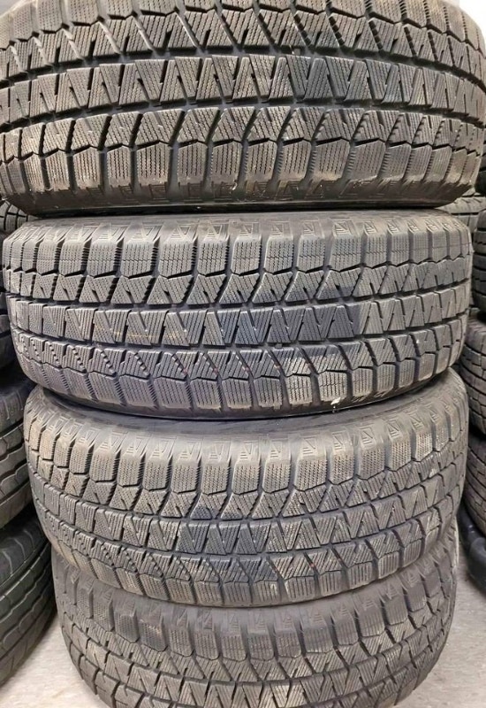 Hyundai Santa Fe Winter Tires With Rims,235/65/R17 Tires & Rims