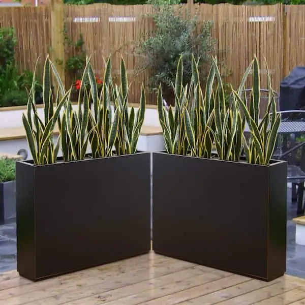 Long Box Metal Rectangular Planter in Black in Outdoor Décor in Markham / York Region - Image 3