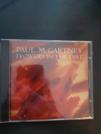 PAUL MCARTNEY ! FLOWERS IN THE DIRT CD !