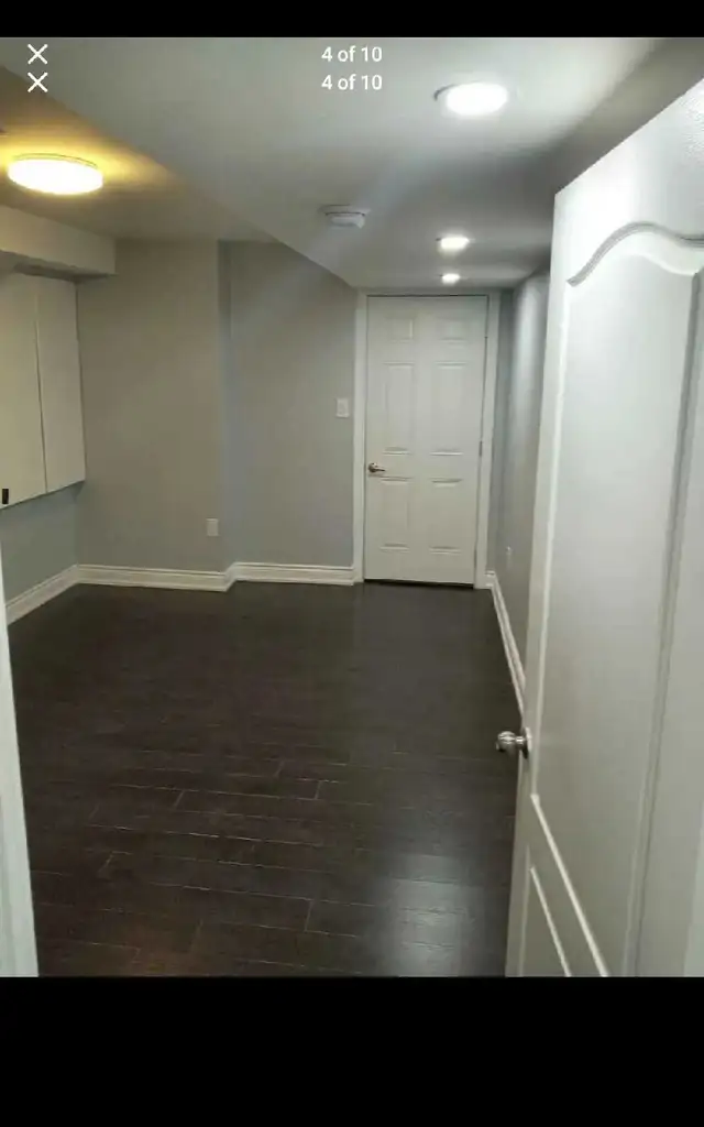 2-bedroom and a den legal walkout basement in Long Term Rentals in Oakville / Halton Region - Image 5