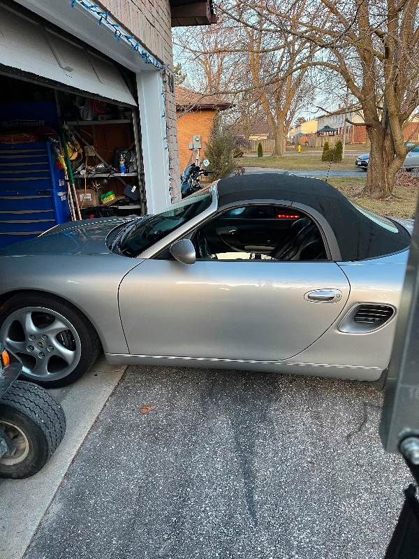 2000 MINT PORSCHE.  55,000Km. NOT MILES in Cars & Trucks in Oshawa / Durham Region - Image 3