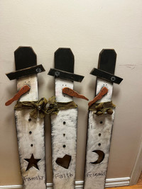 3 Snowmen Winter Decorations