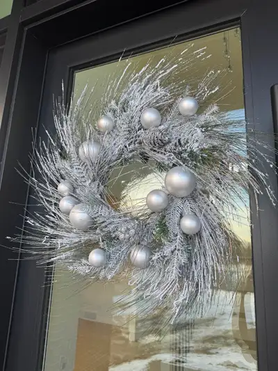 Decorative Wreath w/ Matching Garland - ABSOLUTELY BEAUTIFUL!!, View more