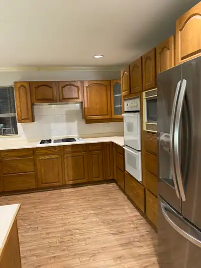 The recent renovated house located in a quiet neighbourhood. The main floor has living room, ding ro...