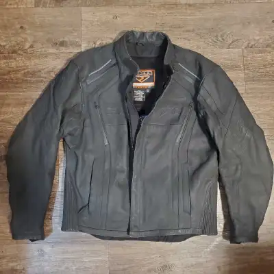 Mens FXR Leather Motorcycle Jacket Size Medium / Large Excellent new condition