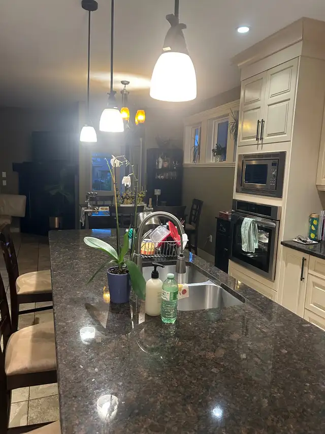 Clear Shine Cleaning in Cleaners & Cleaning in Calgary - Image 2