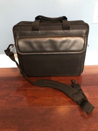 New laptop leather bag Neuf sac cuir ordinateur  Ottawa Ottawa / Gatineau Area Preview