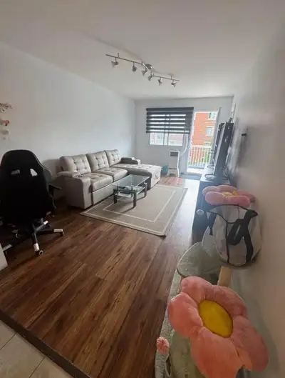 Appartement de 3 chambres et 1 salle de bain