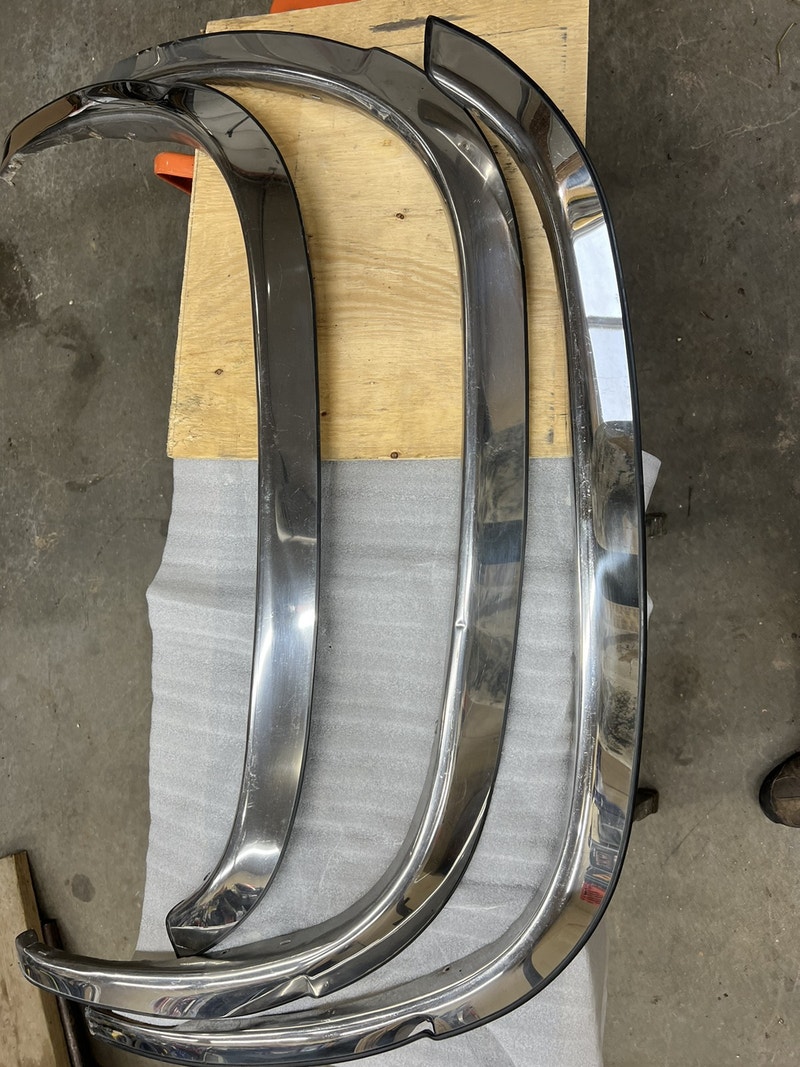 Chrome fender flares from an 06 Silverado Auto Body Parts Winnipeg