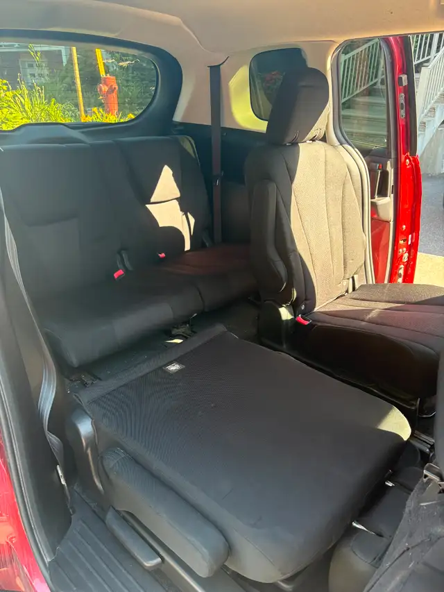 Mazda 5 2015 in Cars & Trucks in City of Montréal - Image 8